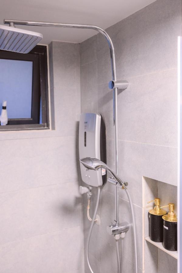 Petronella Suites Apartment @ Jesselton Quay Kota Kinabalu Exterior photo