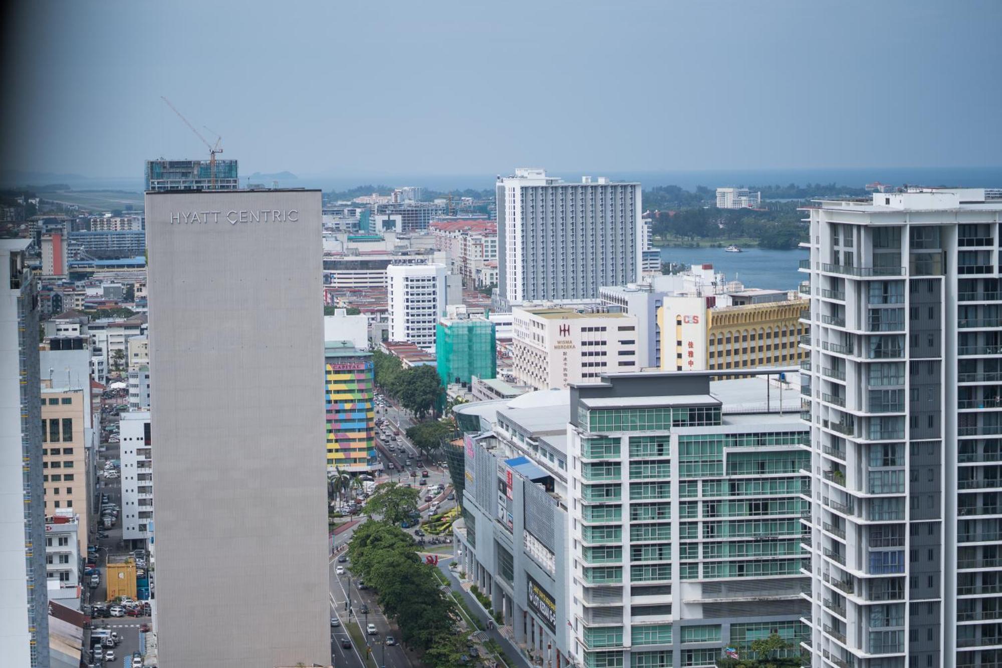 Petronella Suites Apartment @ Jesselton Quay Kota Kinabalu Exterior photo