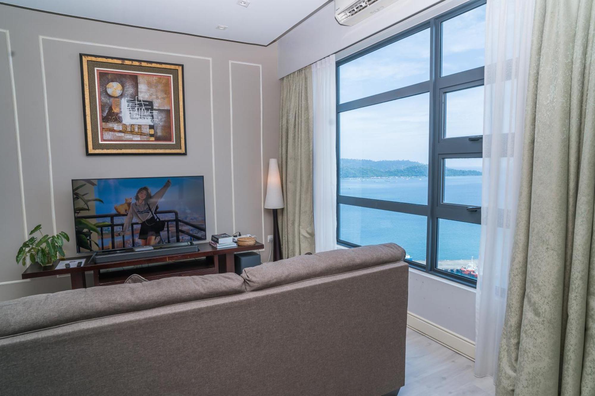 Petronella Suites Apartment @ Jesselton Quay Kota Kinabalu Exterior photo